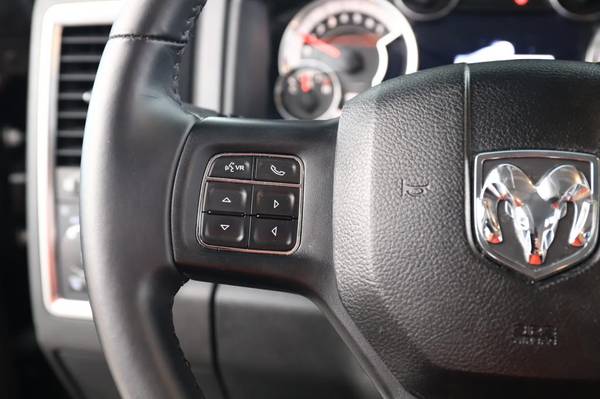 2016 RAM 1500 Big Horn Crew Cab 4X4 Crew Cab Pickup for sale in Amityville, NY – photo 18