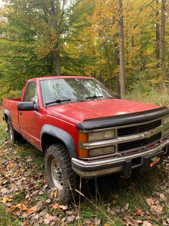 94 Chevy 6 5 turbo diesel manual 4x4 for sale in Paw Paw, MI