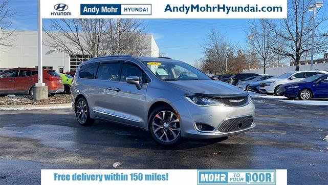 2017 Chrysler Pacifica Limited for sale in Bloomington, IN