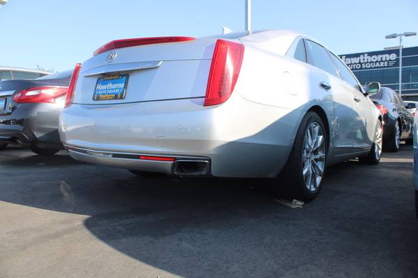 2015 Caddy *Cadillac* *XTS* Luxury Collection Sedan coupe grey for sale in Hawthorne, CA – photo 4