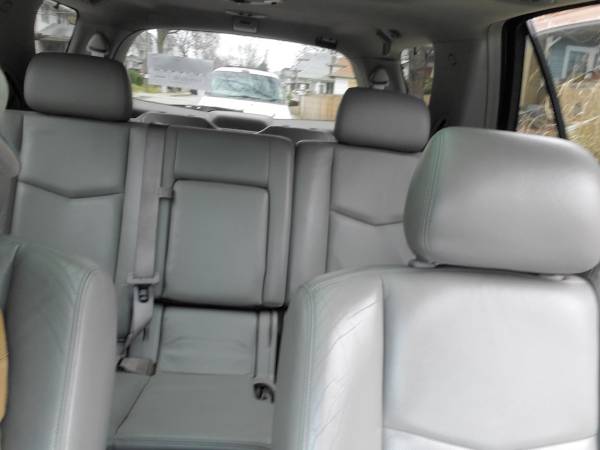 2005 CADILLAC SRX 4W LUXURY - cars & trucks - by owner - vehicle... for sale in Indianapolis, IN – photo 10