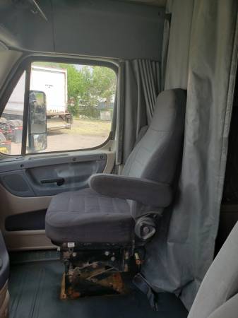 Freightliner cascadia 2010 for sale in San Benito, TX – photo 11