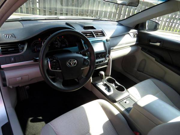 2012 Toyota Camry 4dr Sdn I4 Auto SE Sport Limited Edition (Natl) - 3 for sale in Merriam, MO – photo 10