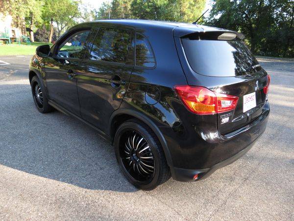 2016 Mitsubishi Outlander Sport 2WD 4dr CVT 2.4 SE - Call or TEXT!... for sale in Maplewood, MN – photo 5