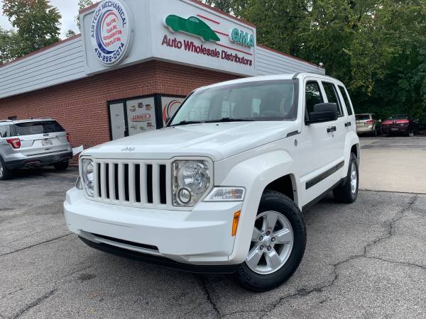 2010 Jeep Liberty Sport 4x4 (Drives Awesome) for sale in Toledo, OH