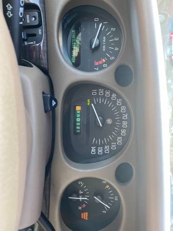 2001 and 2004 Buick LeSabre - cars & trucks - by owner - vehicle... for sale in Forest Park, IL – photo 12