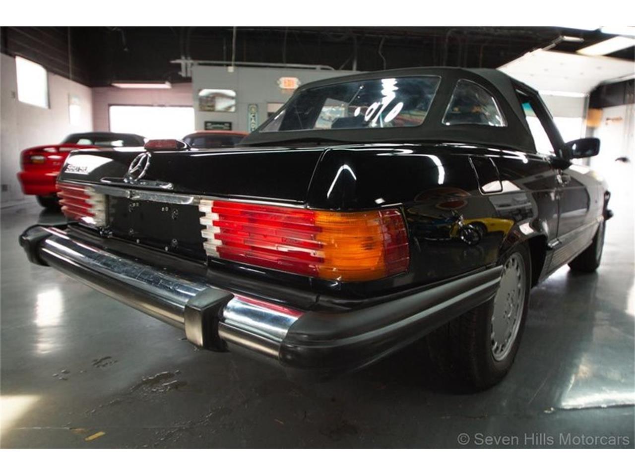 1988 Mercedes-Benz 560 for sale in Cincinnati, OH – photo 31