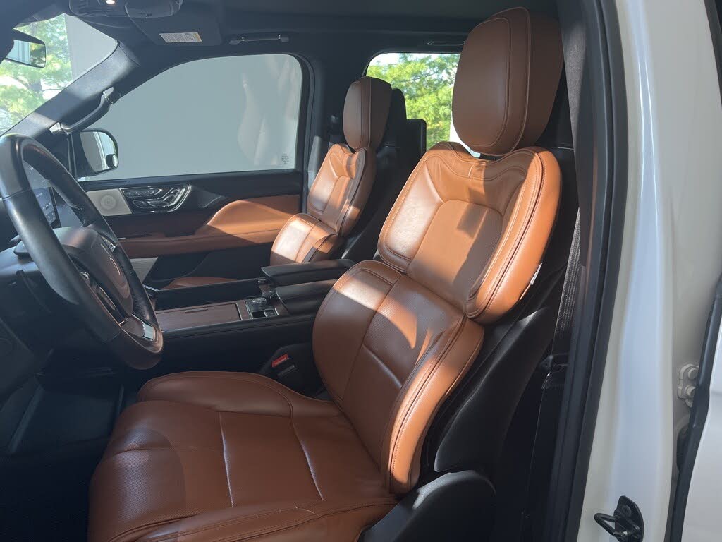 2018 Lincoln Navigator Reserve 4WD for sale in Lees Summit, MO – photo 13