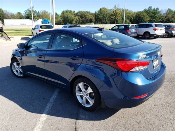 2016 Hyundai Elantra Value Edition sedan Lakeside Blue for sale in Fayetteville, AR – photo 9