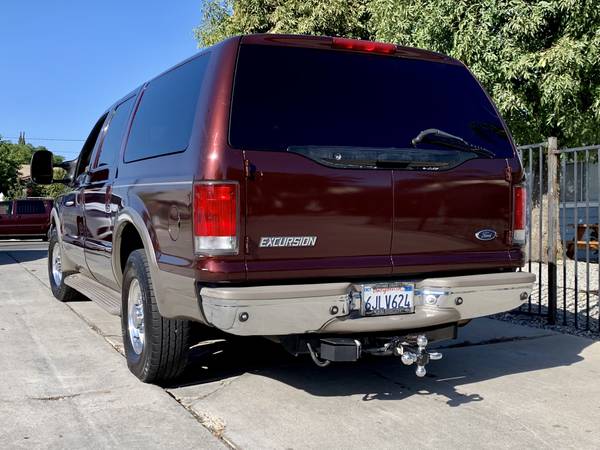 2000 FORD EXCURSION 7.3 turbo diesel good running & looking conditions for sale in Moreno Valley, CA – photo 2