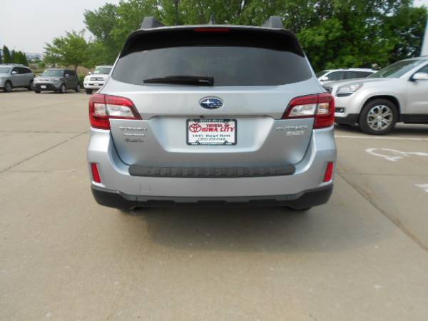 2017 Subaru Outback Premium for sale in Iowa City, IA – photo 7