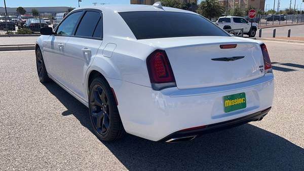 2020 Chrysler 300 Touring sedan Bright White Clearcoat - cars & for sale in El Paso, TX – photo 6