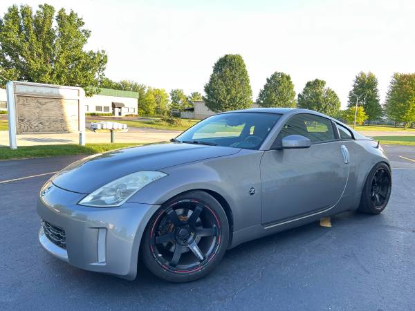 2007 Nissan 350z HR 6-Speed Manual Clean Carfax Low Mileage Track for sale in Naperville, IL – photo 2