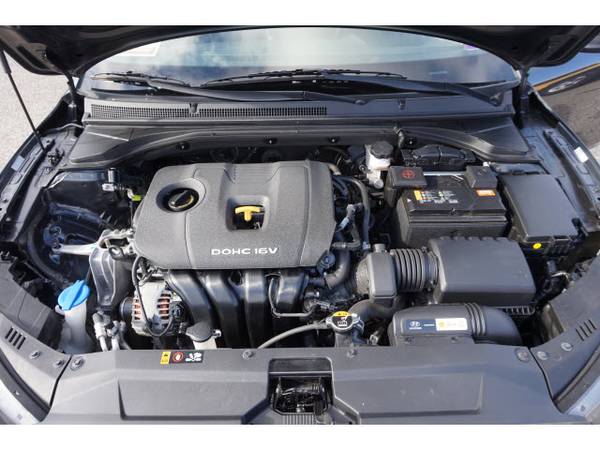 2019 Hyundai Veloster 2.0L for sale in Westbrook, ME – photo 5