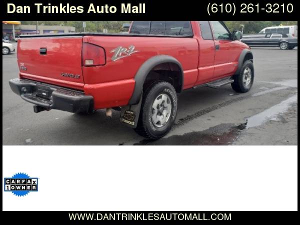 2002 Chevrolet S-10 Ext Cab 123" WB 4WD LS for sale in Northampton, PA – photo 4