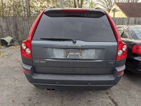 2005 Volvo XC90, $900 DOWN! - cars & trucks - by dealer - vehicle... for sale in Columbus, OH – photo 2