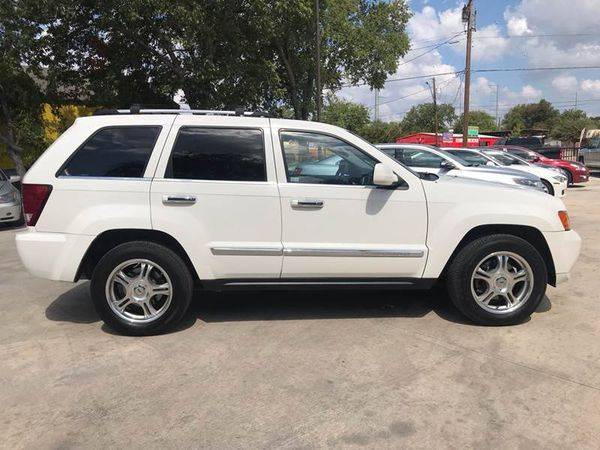 2010 Jeep Grand Cherokee Limited 4x4 4dr SUV EVERYONE IS APPROVED! for sale in San Antonio, TX – photo 8