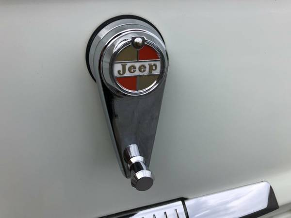 1965 Jeep wagoneer Kaiser FSJ White - - by for sale in Johnstown , PA – photo 20