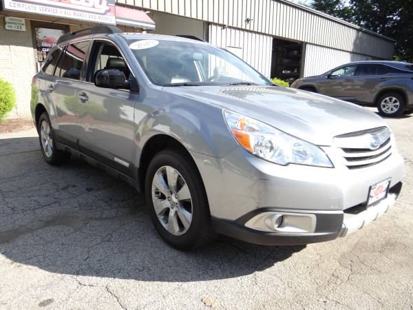 2010 Subaru Outback- clean car! - cars & trucks - by dealer -... for sale in Londonderry, VT