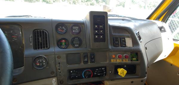 2003 STERLING FACTORY LT-8500 DUMP TRUCK & NEW TIRES for sale in Ocala, FL – photo 18