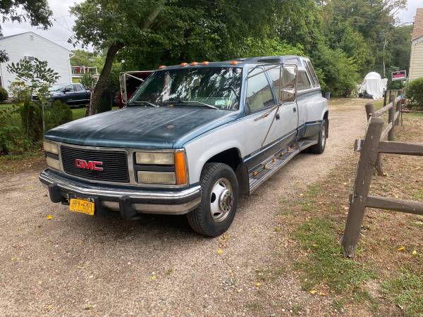 1993 GMC Sierra Trades welcomed for sale in Central Islip, NY – photo 3