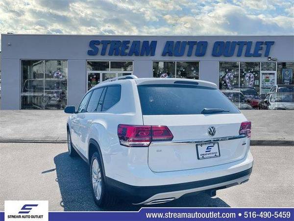 2019 Volkswagen Atlas - - by dealer - vehicle for sale in Valley Stream, NY – photo 7