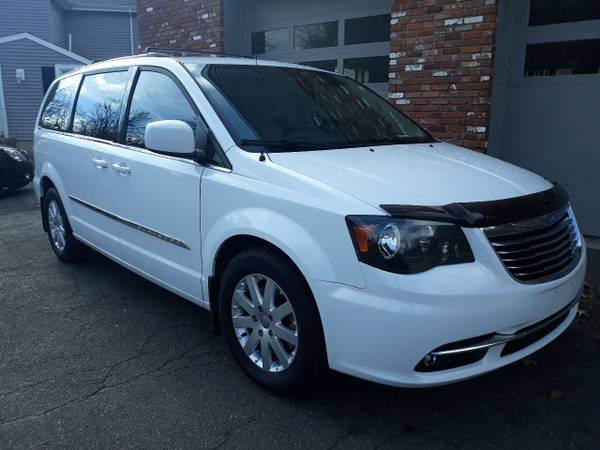 2015 Chrysler Town and Country - - by dealer - vehicle for sale in Prospect, CT – photo 2