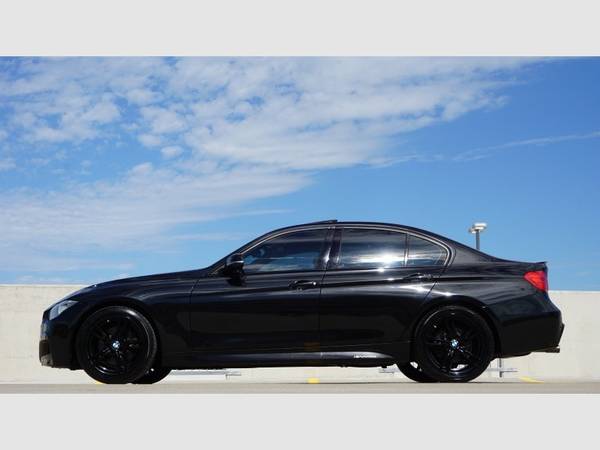 2013 BMW 3 Series 328 i Sedan *(( Triple Black M Sport 328 i ))* for sale in Austin, TX – photo 11