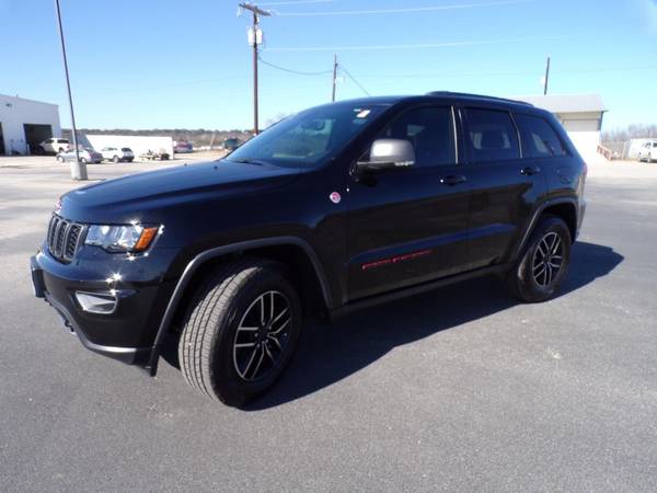 2019 Jeep Grand Cherokee Trailhawk - - by dealer for sale in Brownwood, TX – photo 3