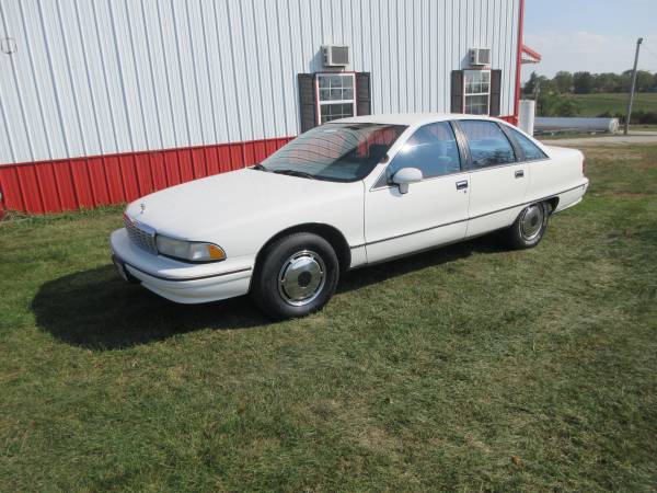 1991 Chevrolet Caprice, 5 7 V8, Clean & Dependable for sale in Diagonal, IA – photo 3