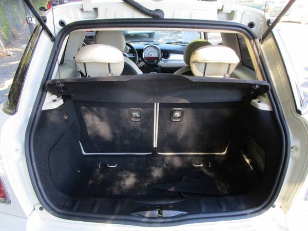 2011 Mini COOPER HARDTOP - AC WORKS - LEATHER SEATS - PANORAMIC ROOF for sale in Sacramento , CA – photo 14