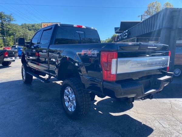 2017 Ford Other Platinum 4WD Crew Cab Powerstroke Custom Lift Lets for sale in Knoxville, TN – photo 2