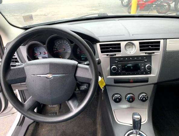 2010 Chrysler Sebring 4dr Sdn Touring - - by dealer for sale in Gladstone, MO – photo 6