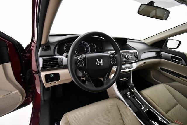 2015 Honda Accord LX for sale in URBANDALE, IA – photo 10
