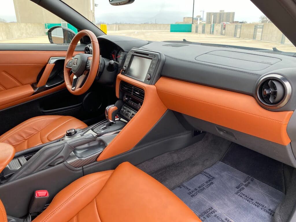 2017 Nissan GT-R Premium for sale in Springfield, IL – photo 46