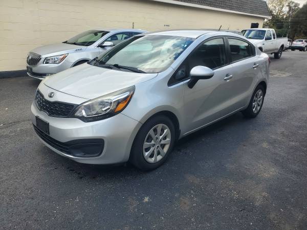 2015 KIA RIO STICKSHIFT RUNS GREAT - - by dealer for sale in Columbus, OH