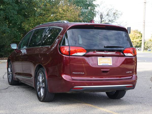 2018 Chrysler Pacifica Limited for sale in Walled Lake, MI – photo 7
