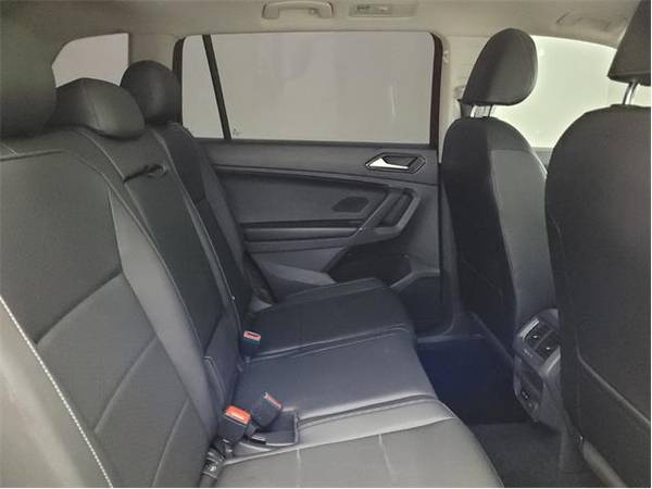 2018 Volkswagen Tiguan 2 0T SEL - SUV - - by dealer for sale in Phoenix, AZ – photo 19