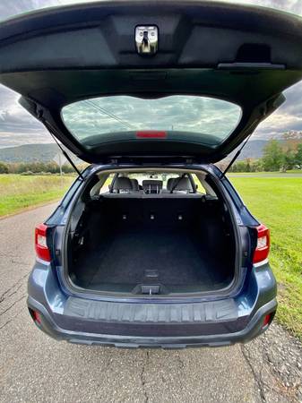 2018 Subaru Outback 2 5 blue for sale in Charlotte, NC – photo 8
