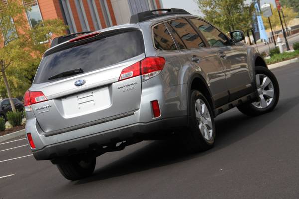 2011 Subaru Outback 2.5i Premium for sale in Richmond , VA – photo 13