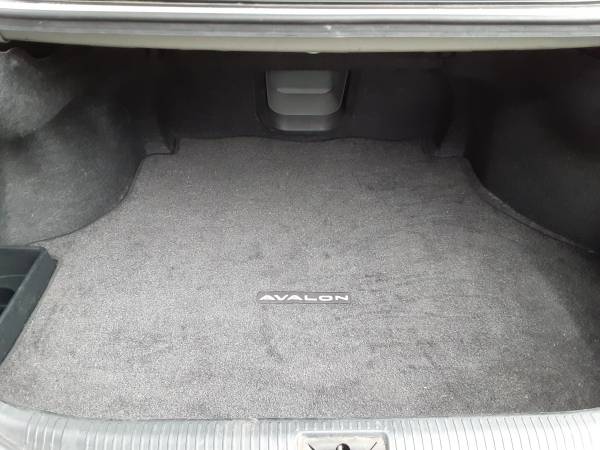2005 Toyota Avalon-Very clean for sale in Bellingham, WA – photo 13
