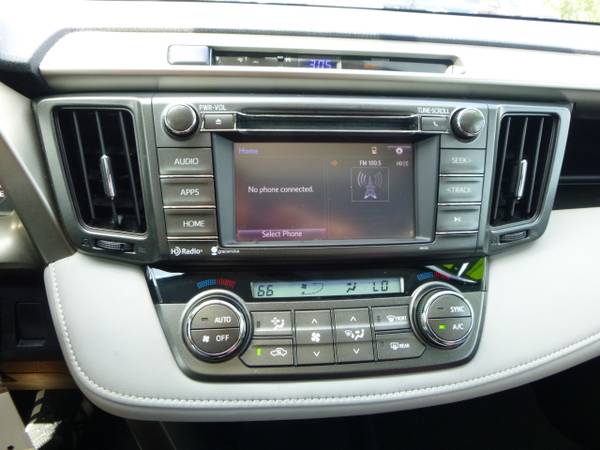 2015 Toyota RAV4 XLE AWD for sale in Duluth, MN – photo 18