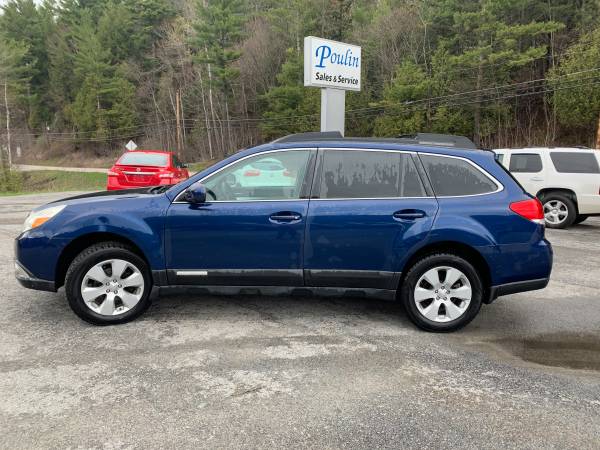 2011 SUBARU OUTBACK PREMIUM - - by dealer - vehicle for sale in Barre, VT – photo 2