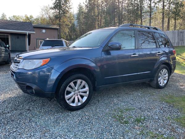 2013 Subaru Forester Limited for sale in Grants Pass, OR – photo 2