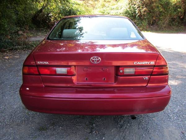 1997 Toyota Camry LE V6 for sale in Shoreline, WA – photo 9