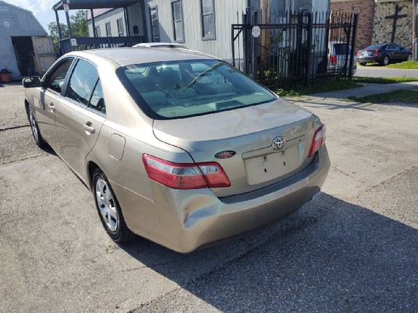 2007 Toyota Camry 4dr Sdn I4 Auto XLE (Natl) - - by for sale in New Orleans, LA – photo 16