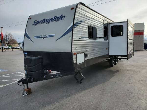2019 Keystone Springdale! Like new! - - by dealer for sale in Nampa, ID – photo 4