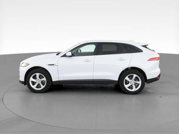 2018 Jag Jaguar FPACE 30t Premium Sport Utility 4D suv White -... for sale in NEWARK, NY – photo 5