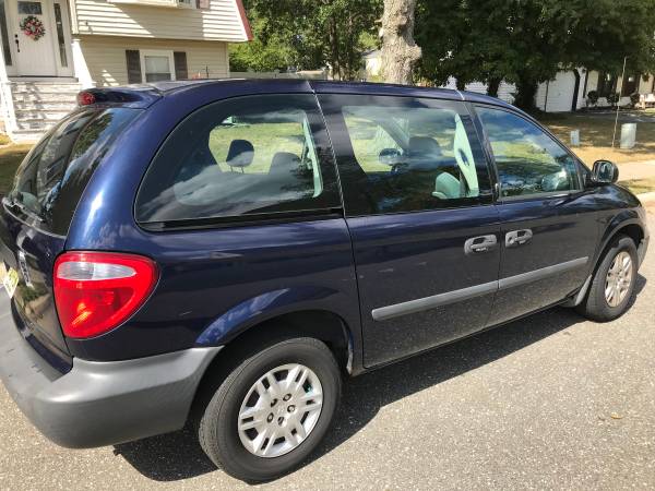 2006 Dodge Caravan - $2350 (Eatontown). Good Condition for sale in Fort Monmouth, NJ