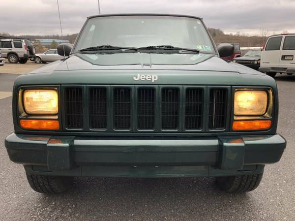2001 *Jeep* *Cherokee* *Limited 4x4* Forest Green Pe - cars & trucks... for sale in Johnstown , PA – photo 9